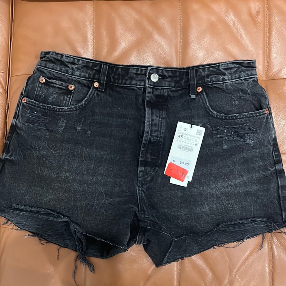 Dark wash Zara jean shorts